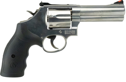 Smith & Wesson 686 Plus 357 Magnum 4" Barrel, Silver, Black Synthetic Grip, 7rd